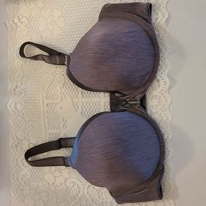 Vanity Fair Front Closure Bra 38D